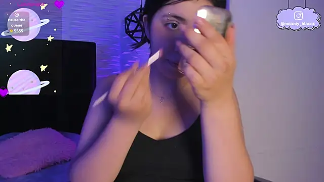 Snapshot of Melody_Black_ chatting on December 22, 2025, 8:31 pm Melody Black online show from December 22, 2025, 8:31 pm