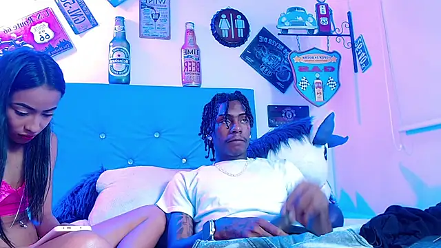 Snapshot of lili_roussi chatting on October 28, 2025, 1:06 am lili roussi online show from October 28, 2025, 1:06 am