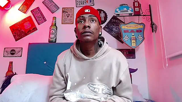 Snapshot of lili_roussi chatting on November 21, 2025, 12:42 am lili roussi online show from November 21, 2025, 12:42 am