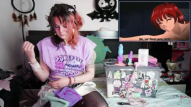 Snapshot of Devil_And_Princess chatting on November 25, 2025, 2:34 am Devil And Princess online show from November 25, 2025, 2:34 am