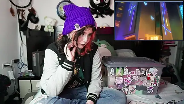 Snapshot of Devil_And_Princess chatting on November 12, 2025, 1:54 am Devil And Princess online show from November 12, 2025, 1:54 am