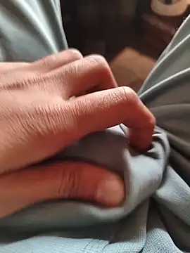 Mr skywalker online show from November 20, 2025, 8:59 am