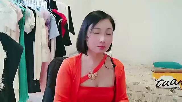 Rachel-6600 online show from December 2, 2025, 8:16 am