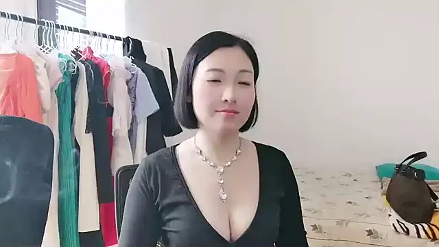 Rachel-6600 online show from October 30, 2025, 2:43 am