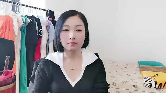 Rachel-6600 online show from November 11, 2025, 3:45 am