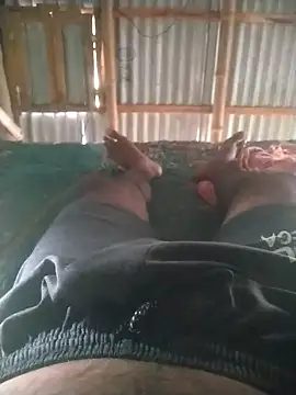 Snapshot of Suvo77Midnight chatting on September 17, 2025, 7:10 am Suvo77Midnight online show from September 17, 2025, 7:10 am