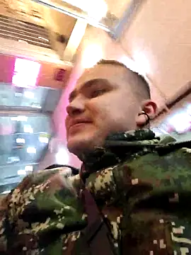 Andy-rtg online show from April 7, 2026, 1:07 am