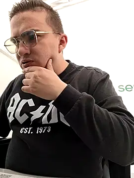 Andy-rtg online show from November 29, 2025, 3:12 pm