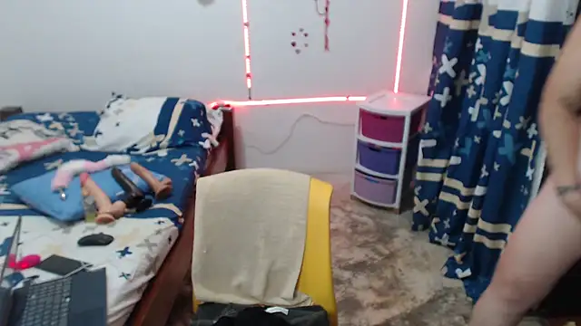 Olgahunder online show from March 24, 2026, 5:07 am