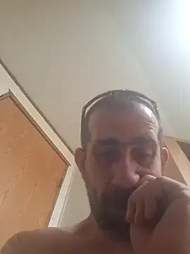 mayg online show from June 1, 2026, 9:47 pm