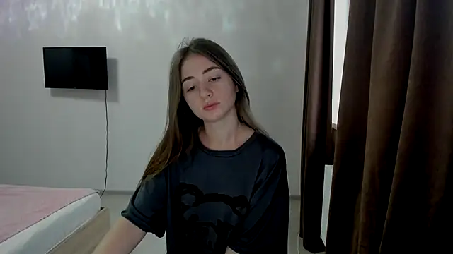 LilyHaart online show from November 30, 2025, 6:25 am