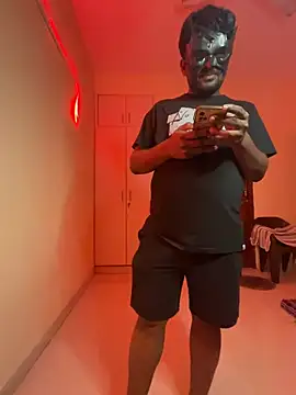 nightlife  12 online show from March 9, 2025, 6:00 pm