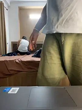 nightlife  12 online show from November 29, 2025, 6:19 pm