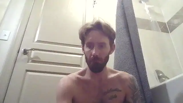 whowantsacreampie online show from December 16, 2025, 1:04 pm