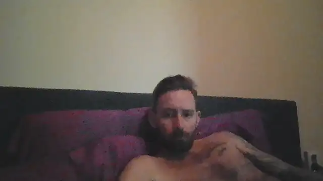 Snapshot of whowantsacreampie chatting on May 19, 2026, 6:59 pm whowantsacreampie online show from May 19, 2026, 6:59 pm