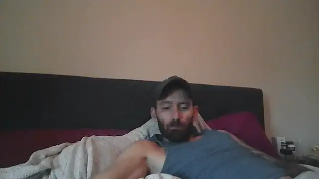 whowantsacreampie online show from October 31, 2025, 12:13 pm