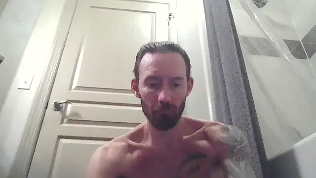 whowantsacreampie online show from April 13, 2026, 1:37 pm