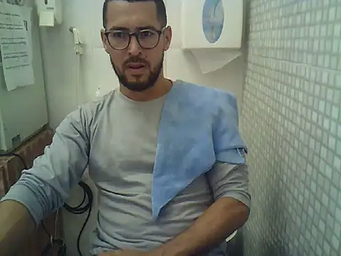 Snapshot of pdasgyn chatting on November 25, 2025, 1:33 pm pdasgyn online show from November 25, 2025, 1:33 pm