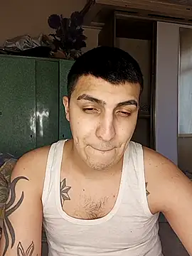 Kadir1320xh online show from March 11, 2025, 10:07 am