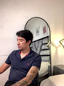 Snapshot of valery_and_Dani_ chatting on January 13, 2026, 8:35 pm valery and Dani online show from January 13, 2026, 8:35 pm