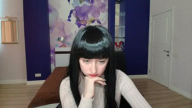 Tina Macey online show from March 10, 2025, 7:22 am