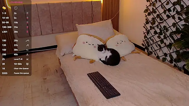 Soy mangx online show from March 26, 2026, 2:43 am