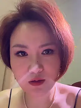 Baby-youyou online show from November 27, 2025, 2:17 pm