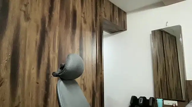 anuragbrothermodel online show from March 14, 2025, 4:19 pm