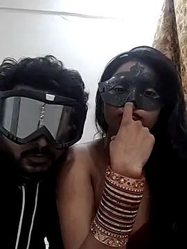 priyanshi-4u online show from November 30, 2025, 7:47 pm