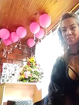 Lady Lolla11 online show from January 9, 2026, 5:09 pm