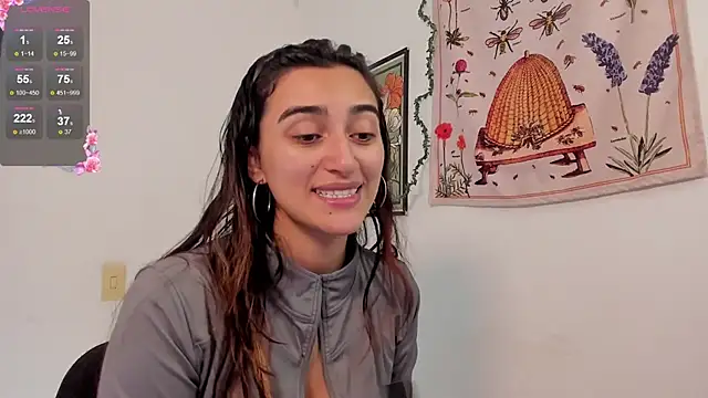 Snapshot of Gabee7_ chatting on November 21, 2025, 5:01 pm Gabee7 online show from November 21, 2025, 5:01 pm