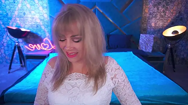 CandyLadyyy online show from September 29, 2025, 8:36 pm