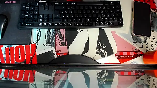 Snapshot of Tania_Duque chatting on October 2, 2025, 1:58 pm Tania Duque online show from October 2, 2025, 1:58 pm