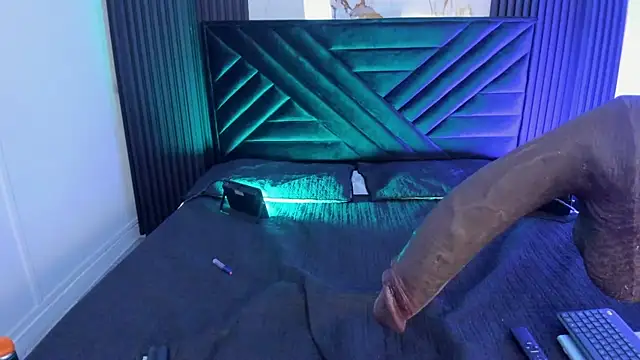 airamclair online show from November 5, 2025, 7:33 am