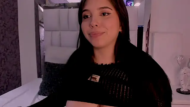 Snapshot of LunaCandy_ chatting on November 13, 2025, 3:27 pm LunaCandy online show from November 13, 2025, 3:27 pm