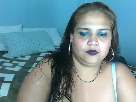 Snapshot of clover_cams1874 chatting on September 13, 2025, 5:46 pm clover cams1874 online show from September 13, 2025, 5:46 pm