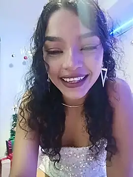 Snapshot of Aphrodite-777 chatting on December 20, 2025, 10:12 pm Aphrodite-777 online show from December 20, 2025, 10:12 pm