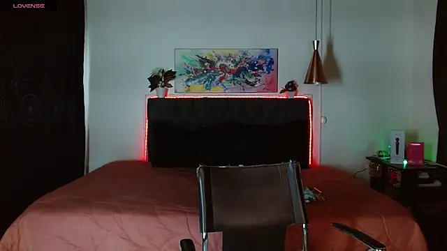 mia velvet1 online show from November 15, 2025, 1:59 pm