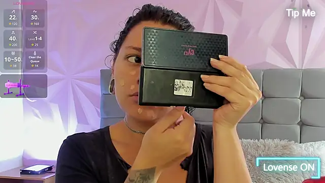 Snapshot of jenn_cg chatting on April 4, 2026, 1:39 pm jenn cg online show from April 4, 2026, 1:39 pm