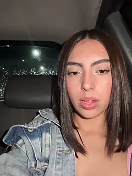 Snapshot of Abby_Piink chatting on September 19, 2025, 12:58 am Abby Piink online show from September 19, 2025, 12:58 am