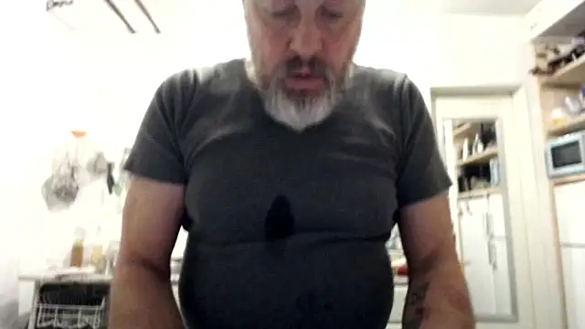 Berg Boy online show from January 13, 2026, 6:17 am