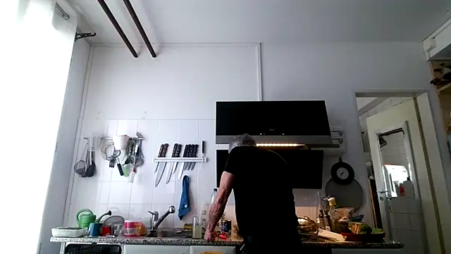 Berg Boy online show from February 19, 2026, 12:35 pm