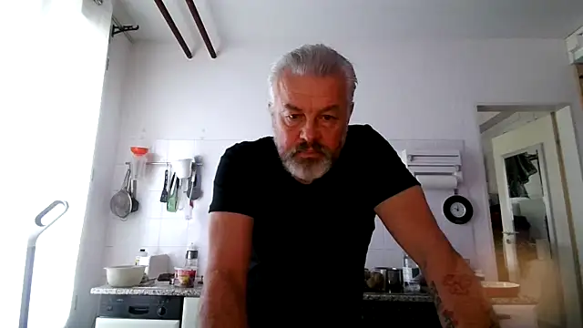 Berg Boy online show from November 30, 2025, 8:59 am