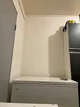 Hugo34bg online show from April 2, 2026, 4:19 am