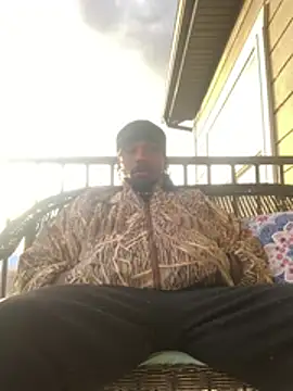 Snapshot of anthonyroth chatting on February 26, 2026, 12:43 am anthonyroth online show from February 26, 2026, 12:43 am