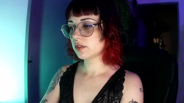 Snapshot of Acid_Girl_Ofc chatting on November 26, 2025, 4:45 am Acid Girl Ofc online show from November 26, 2025, 4:45 am