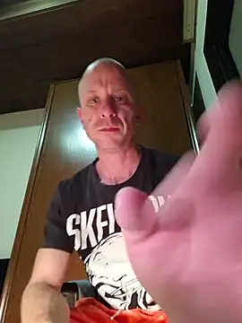 svenpfeifer online show from July 11, 2026, 11:49 pm