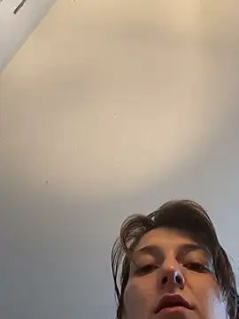 2brokegirlz online show from March 15, 2025, 9:38 pm