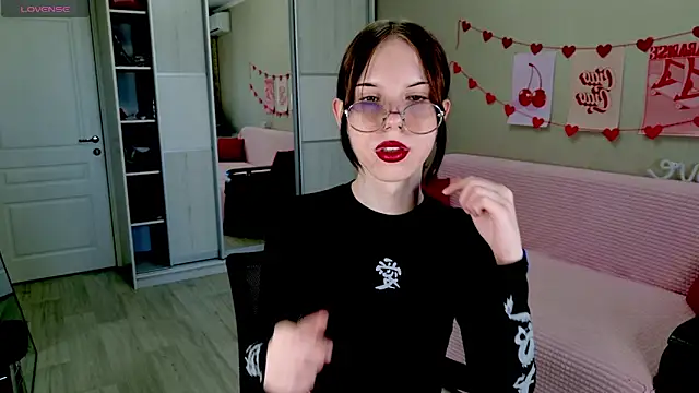 Snapshot of Pussy_Without_pussy chatting on March 19, 2025, 5:19 am Pussy Without pussy online show from March 19, 2025, 5:19 am