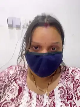 Catchybusty online show from June 30, 2026, 8:36 am